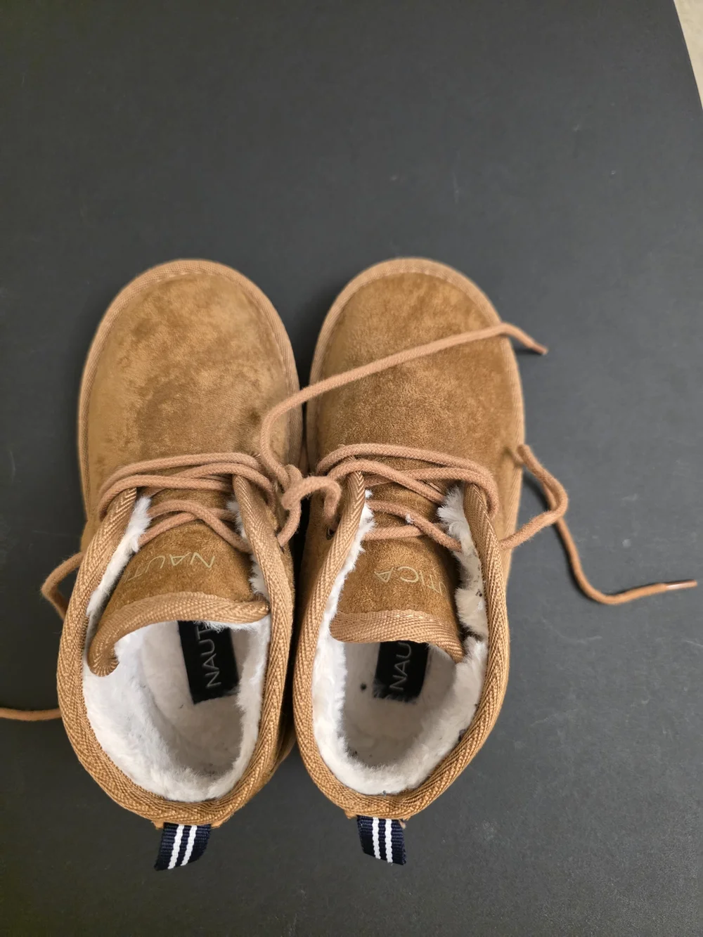 Nautica Kids Suede Chukka Boots - Tan - Sz 12 - Worn a Few Times